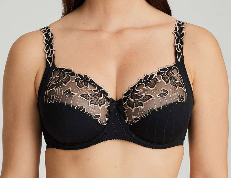 You may know PrimaDonna's Deauville line -- but never like this. The Deauville is now adorned with gold accents to celebrate 100 years of lingerie by PrimaDonna.