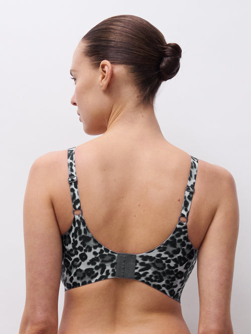 Soft Stretch Power Plunge Wire Free Bra- Grey Leopard