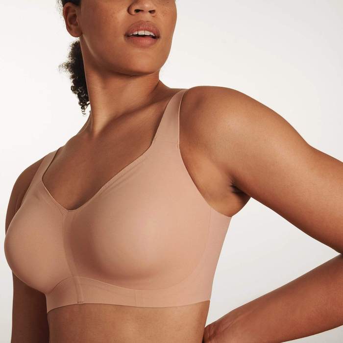 Evelyn and Bobbie Beyond Bra no underwire